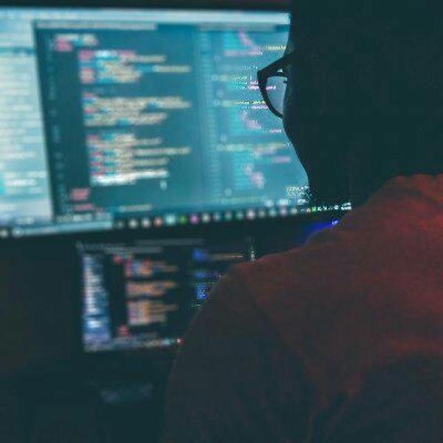 PROGRAMMERS HUB👨🏽💻</> WhatsApp Group