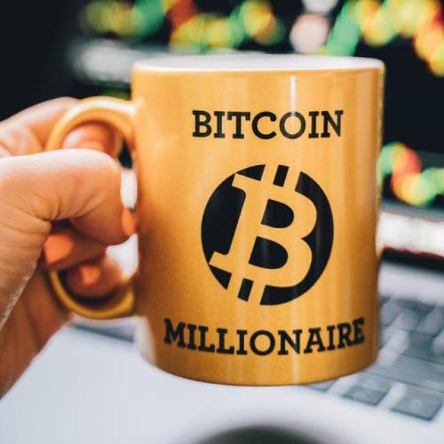 ONLINE EARNING &CRYPTO WhatsApp Group