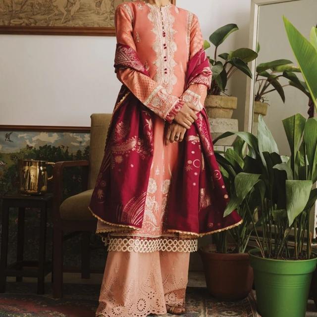 Online shopping 🛍️🛍️ WhatsApp Group